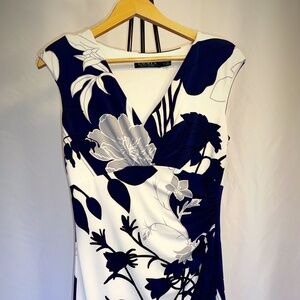 ~Lauren Ralph Lauren~ ~size small~ ~ navy and white~